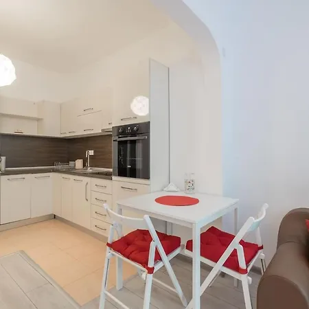 Your Perfect Place To On Vitosha Str