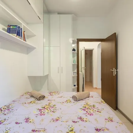 Your Perfect Place To On Vitosha Str Apartment *